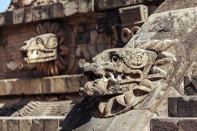 Guided tour in Teotihuacan + breakfast in Cueva + Transportation CDMX - FAQ