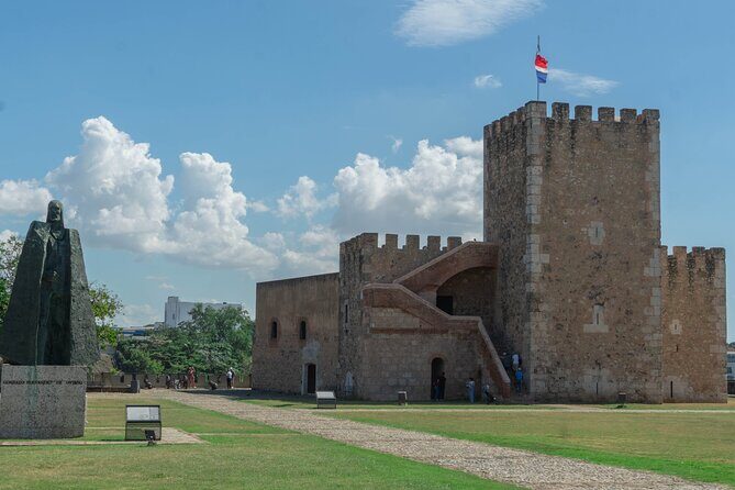 Guided Tour in the Colonial Zone of Santo Domingo - Who This Tour Is Best For