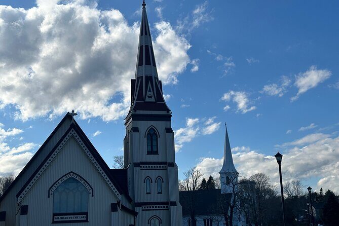 Guided Tour Lunenburg, Mahone Bay and Ovens Park from Halifax - The Value Proposition