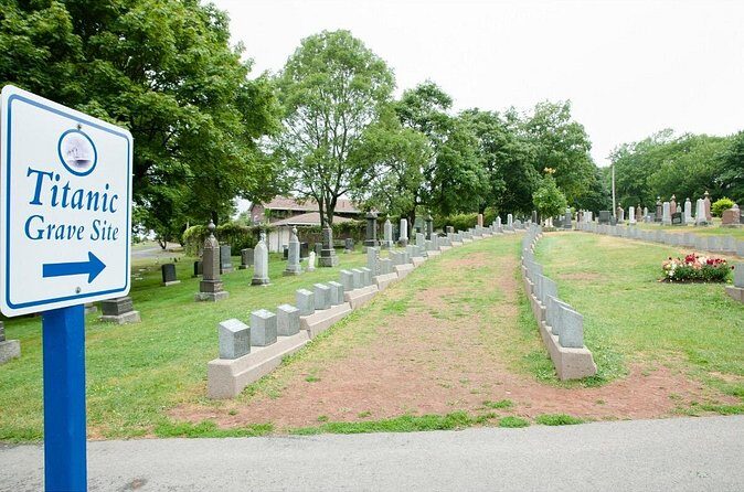 Guided Tour Lunenburg, Mahone Bay and Ovens Park from Halifax - Who Will Enjoy This Tour?