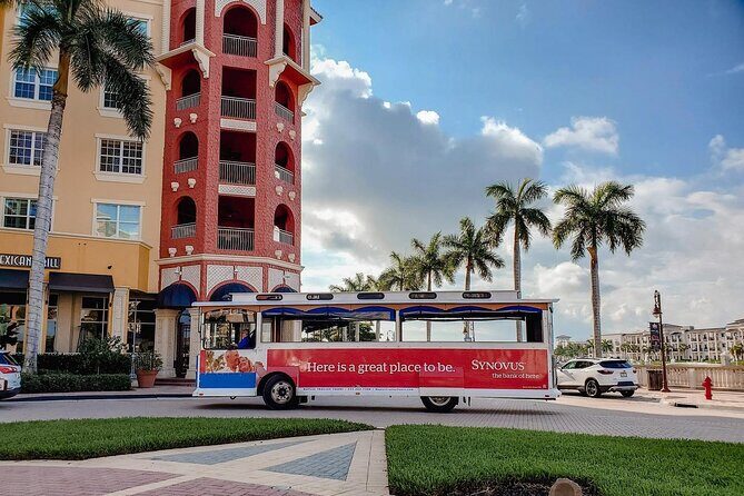 Guided Tour of Naples on a Vintage Trolley (Hop on - Hop off) - Key Points