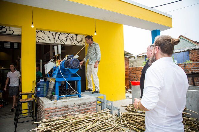 Guided tour of Sampan distillery // Agricultural Rum Medalist - FAQs