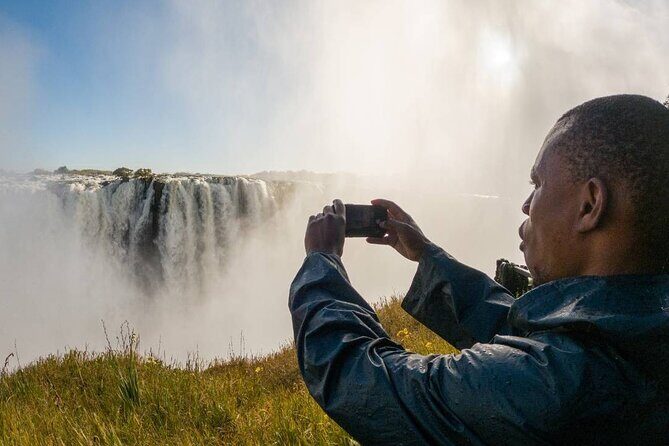 Guided Tour of the Falls - Key Points