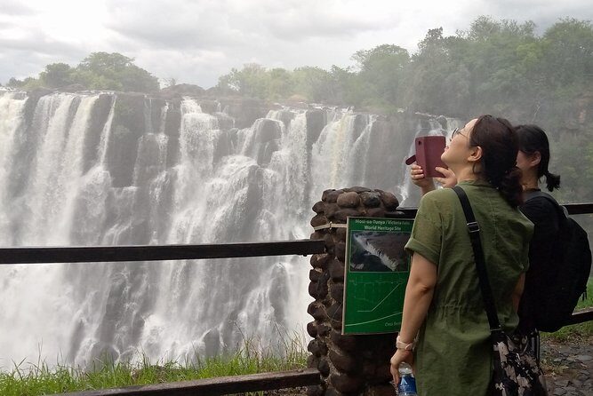 Guided Tour of the Falls Zambia - An In-Depth Look at the Guided Tour of Victoria Falls