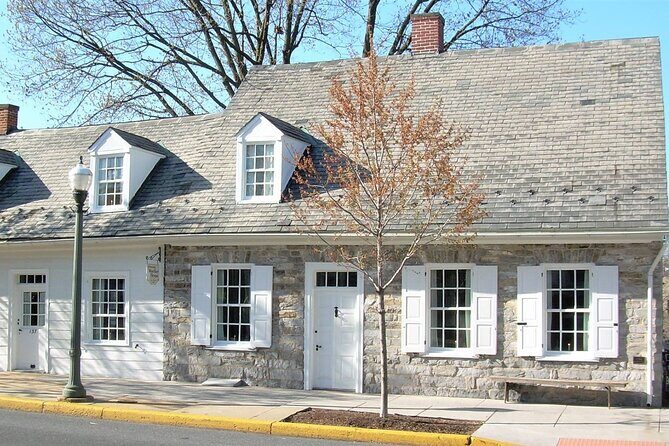 Guided Tour of the Lititz 1792 Johannes Mueller House - Discovering the Lititz 1792 Johannes Mueller House