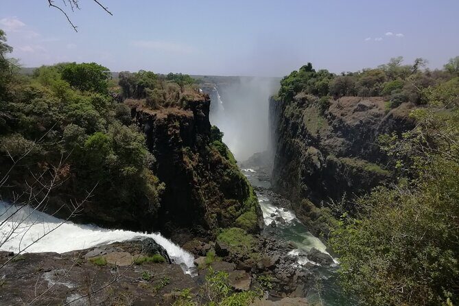 Guided Tour of The Victoria Falls and flight of angels - Summary: Who Is This Tour Best For?