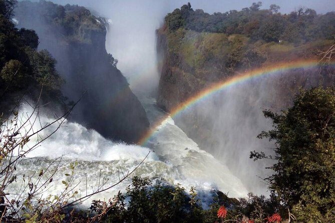 Guided Tour Of Victoria Falls - The Experience of the Victoria Falls Tour