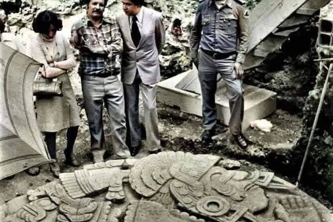 "Guided Tour Plus" EN Ruins "TEMPLE MAJOR" with OFFICIAL GUIDES - Who Will Love This Tour?