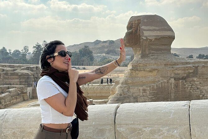 Guided Tour to Giza Pyramids ,Sphinx, Camel & inside the pyramids - Who Will Love This Tour?