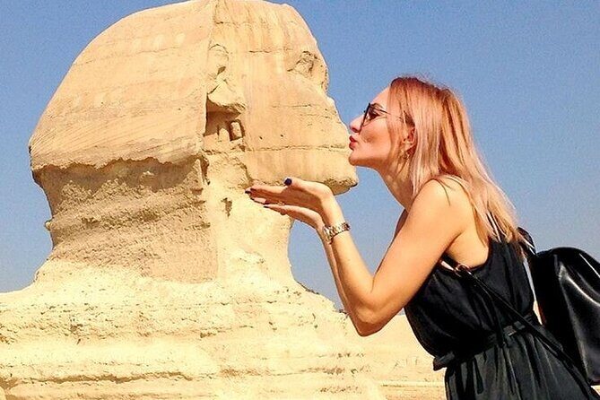 Guided Tour to Giza Pyramids & Sphinx + Mummies Museum + Coptic Cairo + Lunch - Lunch and Logistics: Fuel for the Day