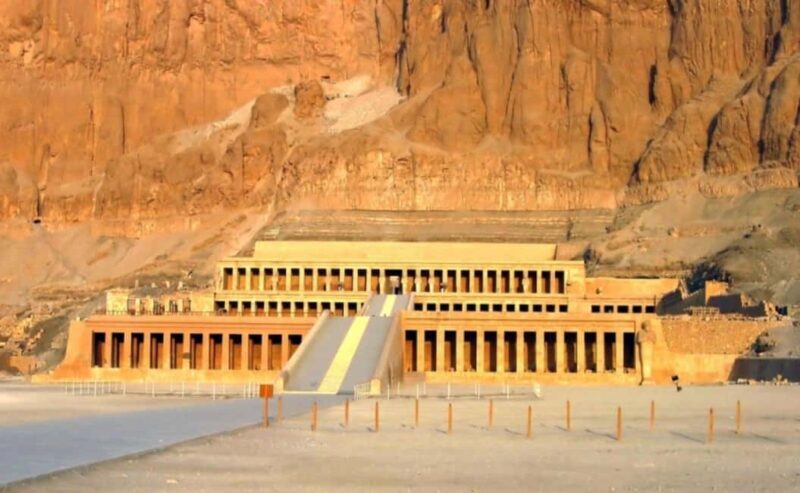 Guided tour to Temple Of Queen Hatshepsut With transfer - Who Should Consider This Tour?