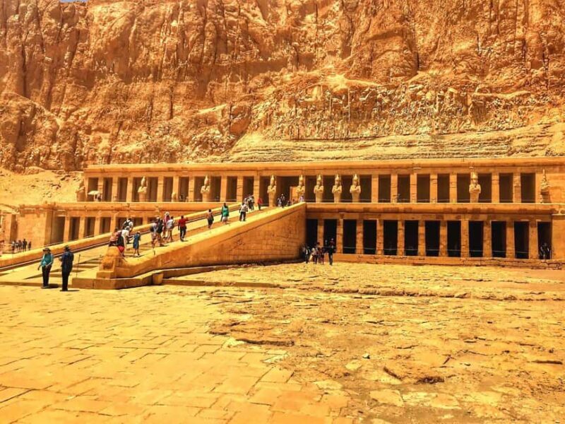 Guided tour to Temple Of Queen Hatshepsut With transfer - FAQ