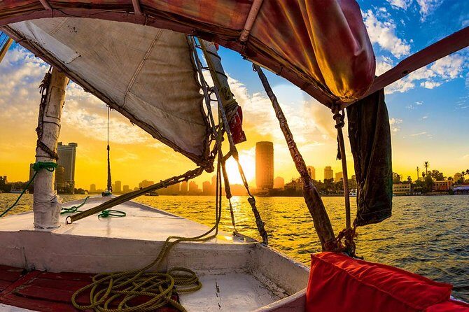 Guided tour to the Egyptian Museum and Felucca ride on the Nile - Key Points