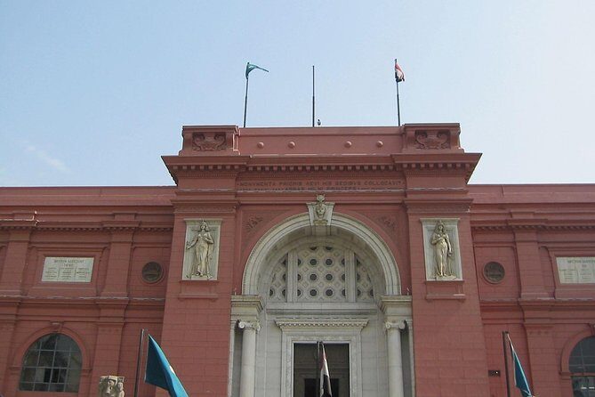 Guided Tour To The Pyramids and Egyptian Museum Including Tickets - FAQ