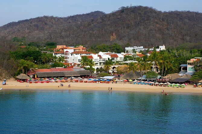 Guided Tours of the 7 Bays of Huatulco Oaxaca in Catamaran - The Experience: Pros and Cons