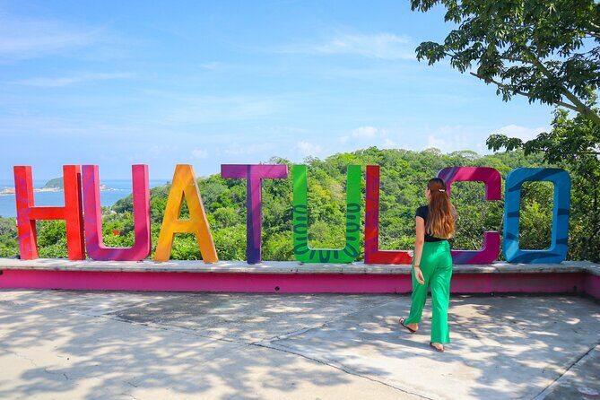 Guided Visit to Huatulco with Pickup Included - Key Points