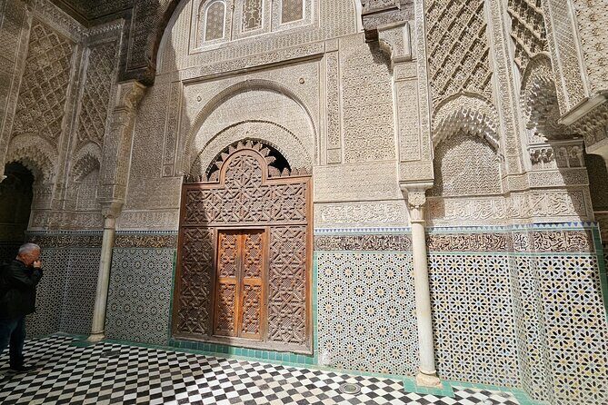 Guided Walking Tour in the Historic Medina of Fez - Authentic Experience and Cultural Immersion