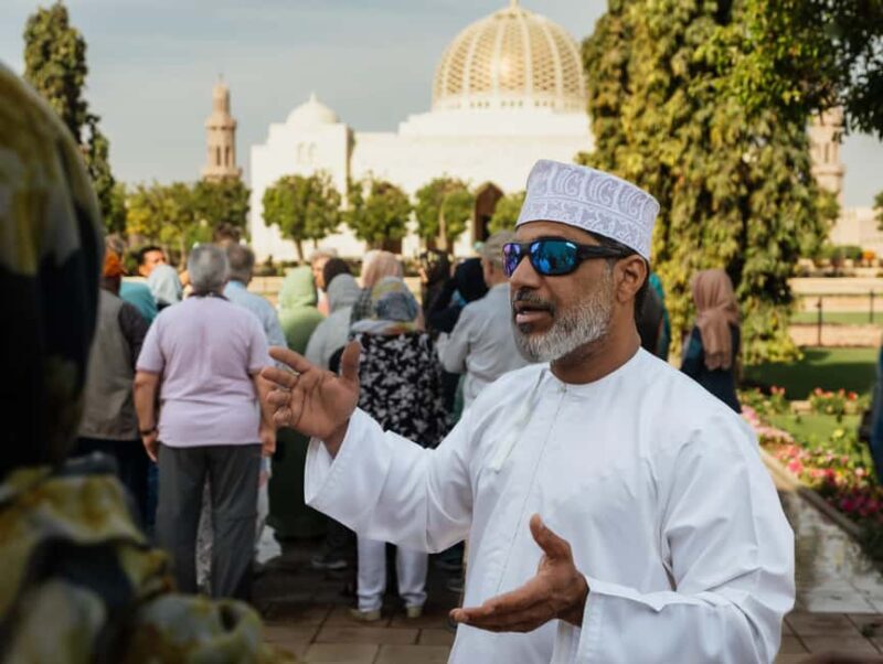 Guided Walking Tour of Sultan Qaboos Grand Mosque in Muscat - The Experience in Detail