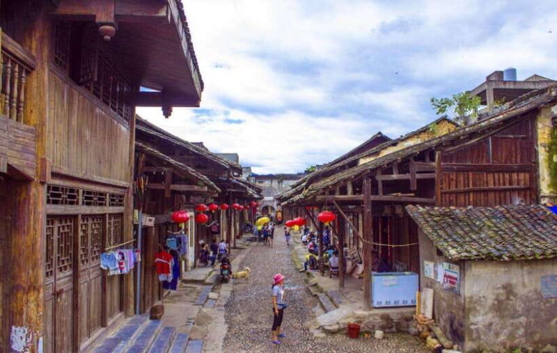 Guilin: Elephant Trunk Hill, Reed Flute Cave & Daxu Old Town - Key Points