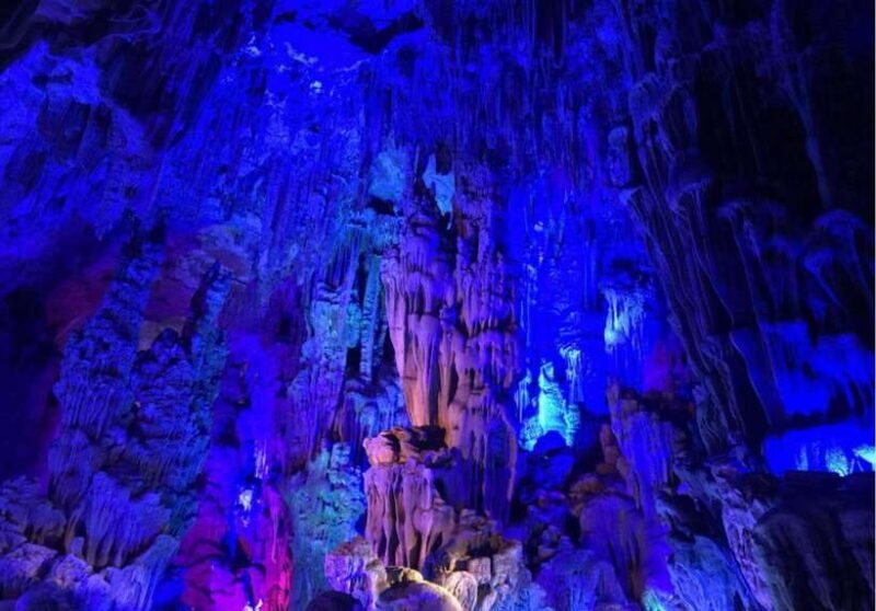 Guilin: Elephant Trunk Hill, Reed Flute Cave & Daxu Old Town - A Comprehensive Look at the Tour