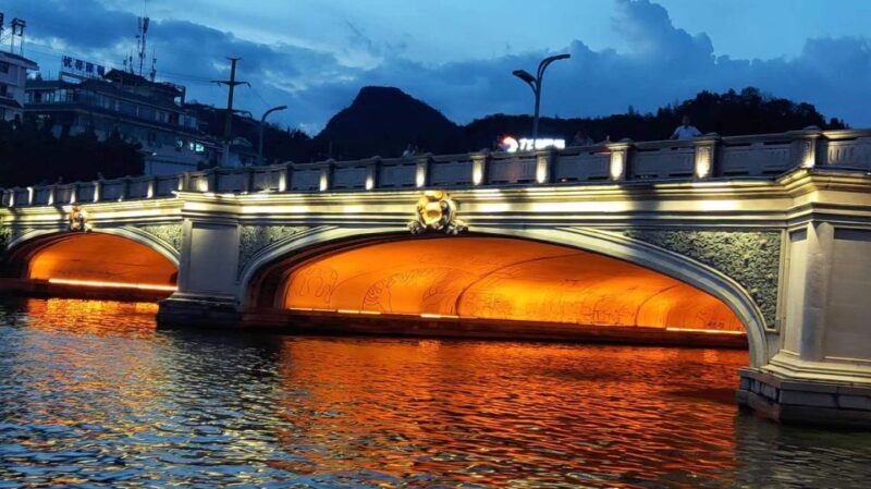 Guilin: Four Lakes Night Cruise with Round-trip Transfer - Discover Guilin’s Four Lakes Night Cruise: A Practical Guide