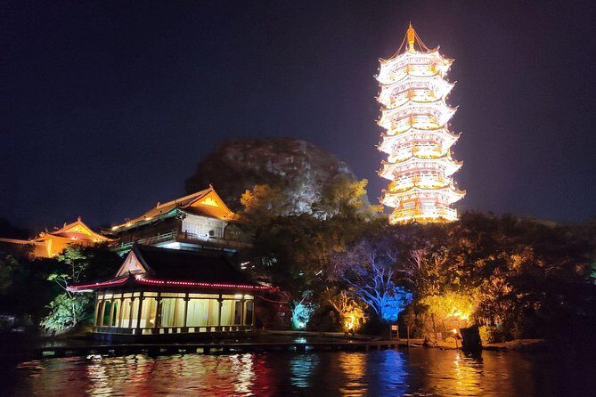 Guilin Four lakes night cruise with the English speaking driver from Guilin hotel - FAQs
