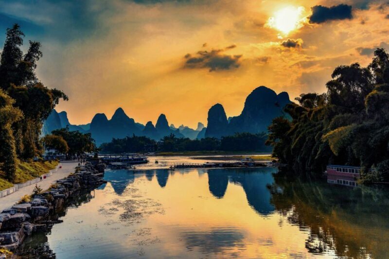 Guilin Highlight Sightseeing Private Day City Tour - Authentic Experiences and Tips