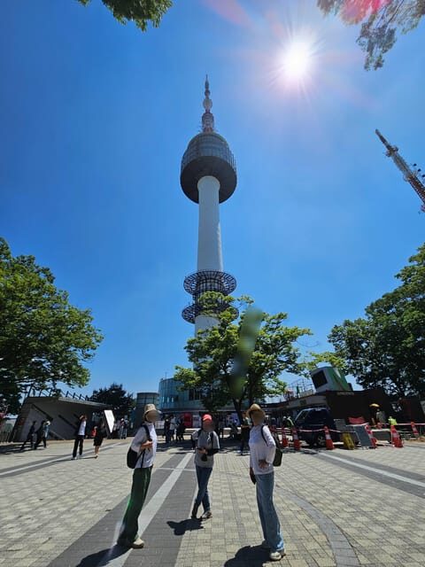 Gyeongbokgung-Bukchon-Gwangjang market-N Seoul TowerHongdae - The Practicalities: What to Expect