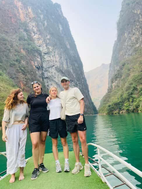 Ha Giang Loop Tour 4D3N with Strawberry ( small group ) - Day 3: Dong Van to Yen Minh (95 km)