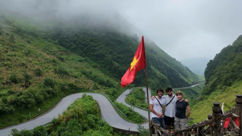 Ha Giang Loop Tour 4D3N with Strawberry ( small group ) - Day 4: Yen Minh back to Ha Giang (80 km)