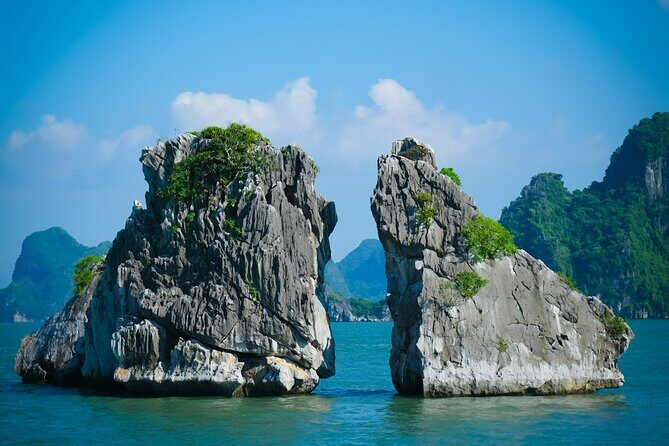 Ha Long Bay Cruise Day Tour-Cave, Kayaking,Ti top island & Lunch - FAQ