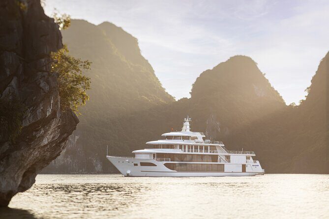 Ha Long Bay Luxury Cruise by Sea Octopus from Hanoi by Expressway - Introduction: An Enthusiastic Overview