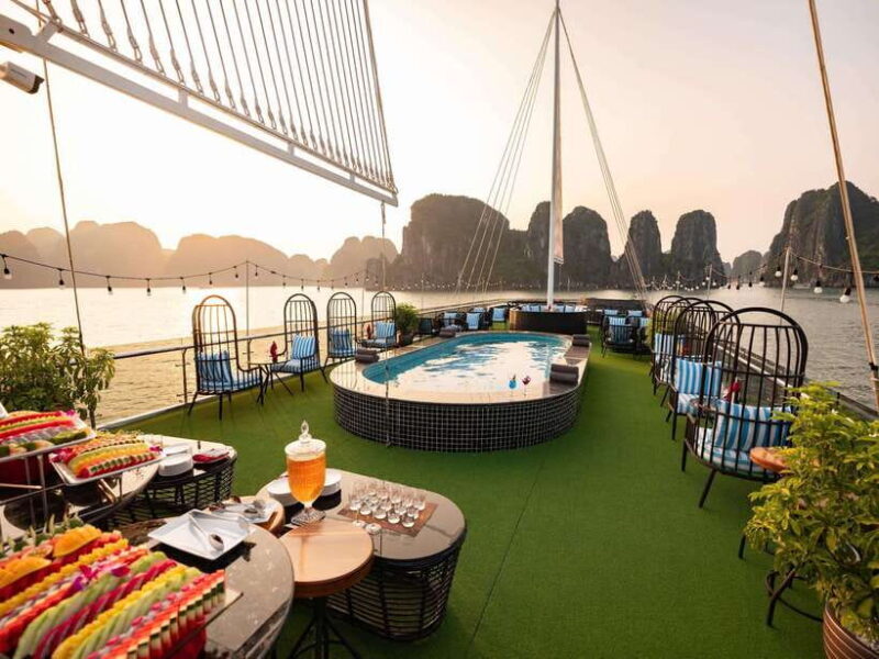 Ha Long Bay Luxury Full Day Cruise| Buffet & All Included - Navigating the Itinerary