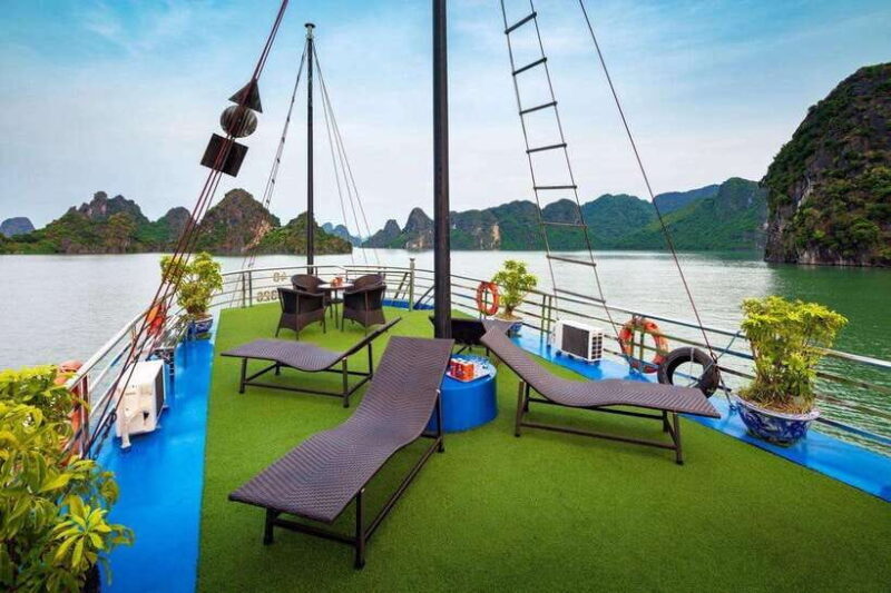 Ha Long Bay Small Deluxe Cruise Day Trip With Kayak & Lunch - What’s Included and What’s Not