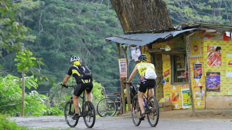 Habarana: Countryside Cycling Tour From Sigiriya, Dambulla - What Makes the Lakes Special?