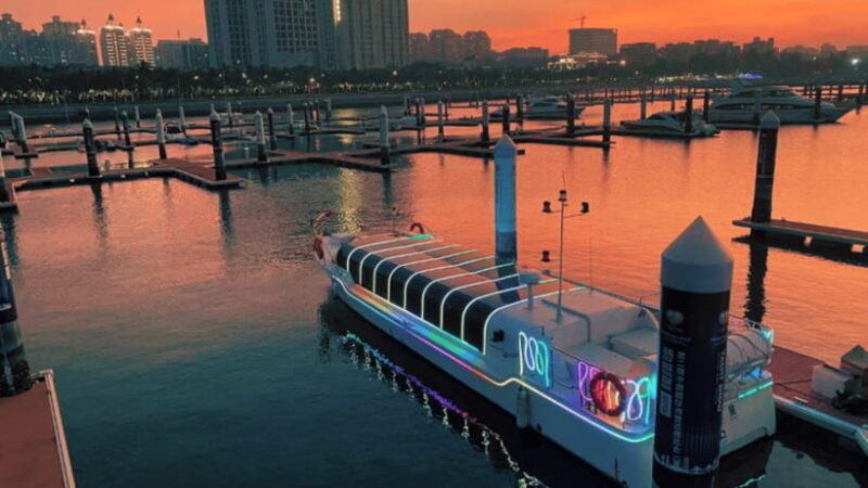 Haikou: Night Cruise on the Nanhai Pearl Ship at Haikou Bay - Why the Views Matter