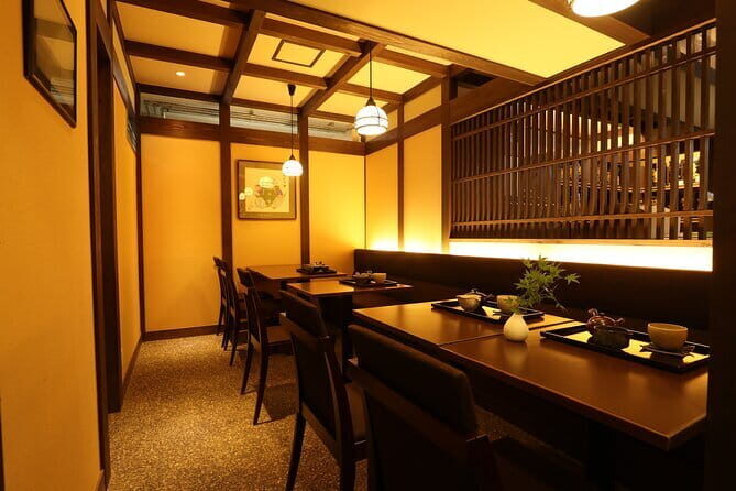 Hakata Old Town Walking Tour Tracing the True History of Fukuoka - Who Should Consider This Tour?