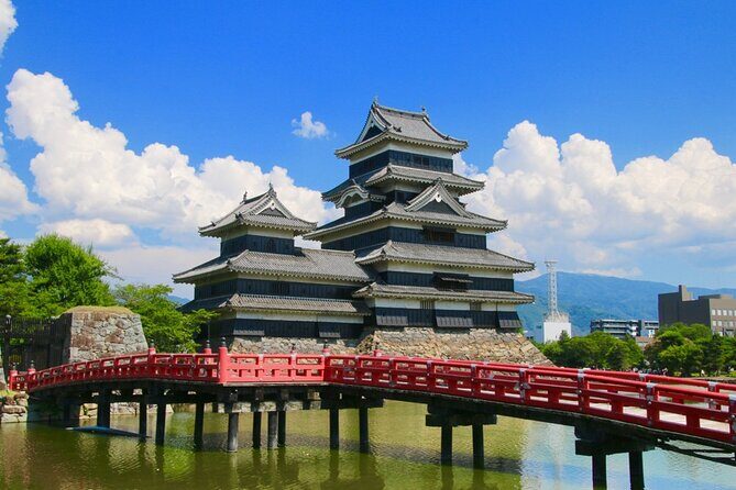 Hakone, Shirakawago, Kanazawa 4 Days Bus Tour from Tokyo to Kyoto - Frequently Asked Questions