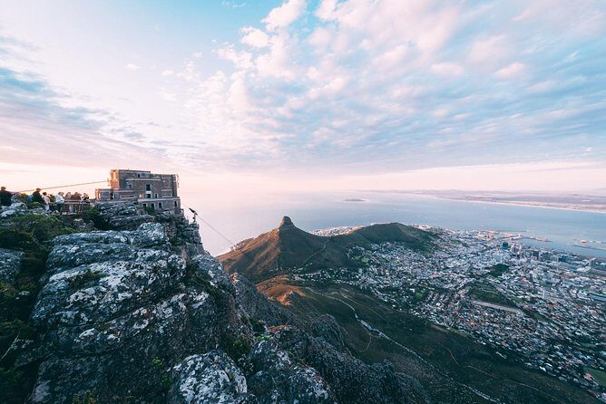 Half day am Cape Town City/Table Mountain & Bo KAAP open 8 Aug - End of Tour: Drop-off at Waterfront or Hotel