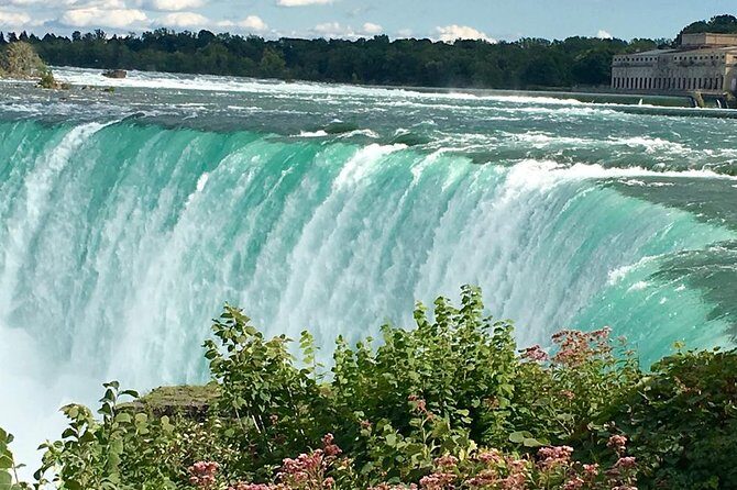 Half-Day Canadian Side Sightseeing Tour of Niagara Falls with Cruise & Lunch - Who Should Consider This Tour?