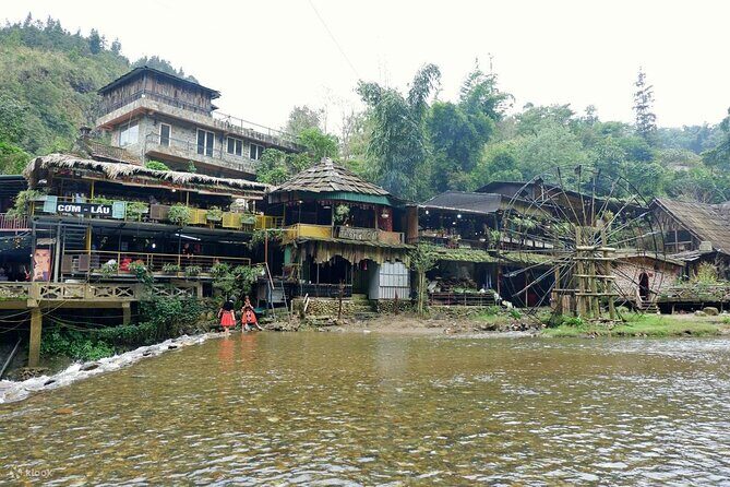 Half Day Cat Cat Village Tour Guided from Sapa - Transportation and Group Size