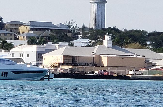 Half-Day Guided Boat Tour of Nassau Harbour and Rose Island - The Sum Up