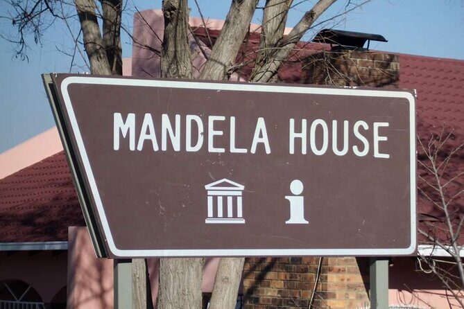 Half-Day Guided Tour of Johannesburg and Soweto Township - Exploring the Itinerary in Detail