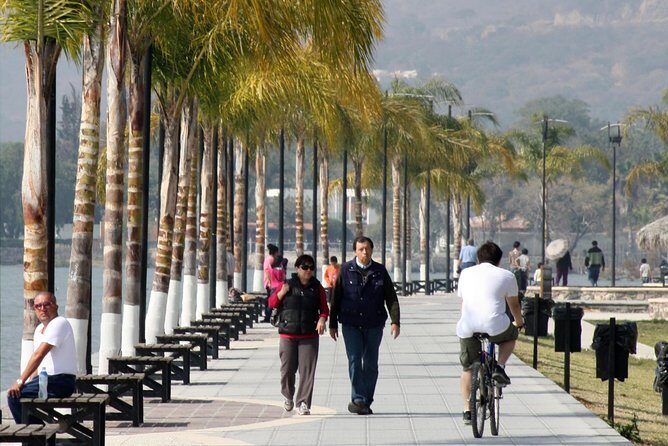 Half-Day Guided Tour of Lake Chapala from Guadalajara - Transportation and Group Size