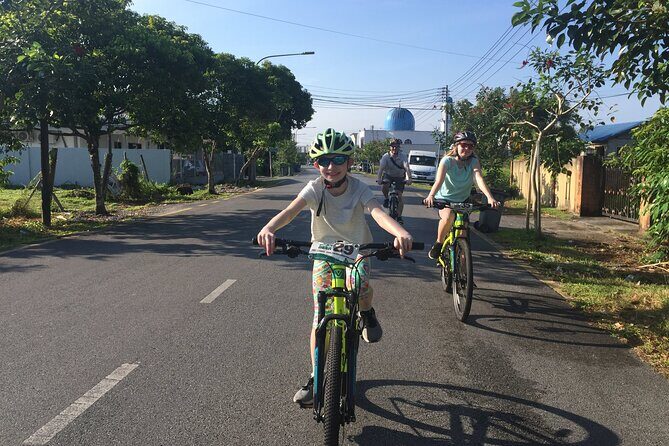 Half-Day Heritage Bike Tour in Kuching - Starting Point and Itinerary Breakdown
