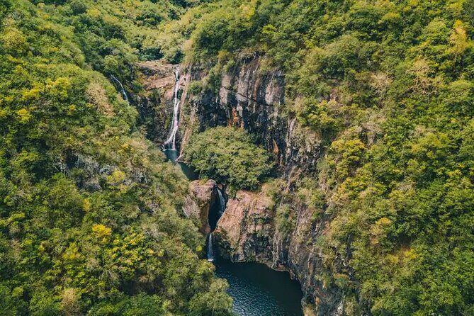Half Day Hike to Seven Waterfalls in Mauritius - A Closer Look at the Hike: What to Expect