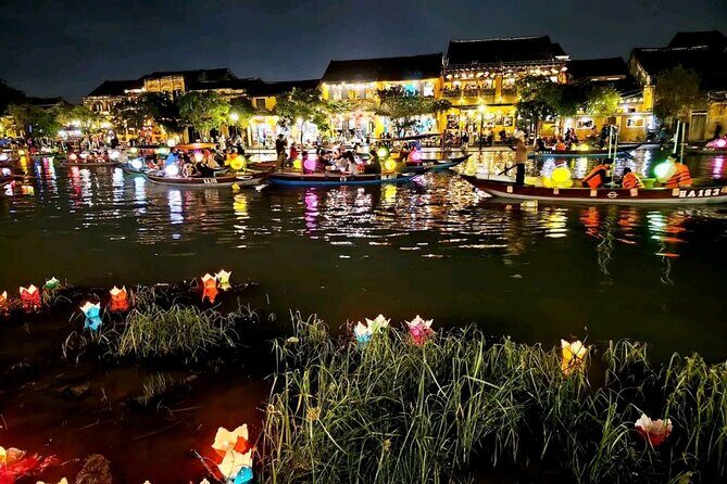 Half-day Hoi An Photo Tour with Lantern Release at Hoai River - Exploring the Streets and Iconic Sights