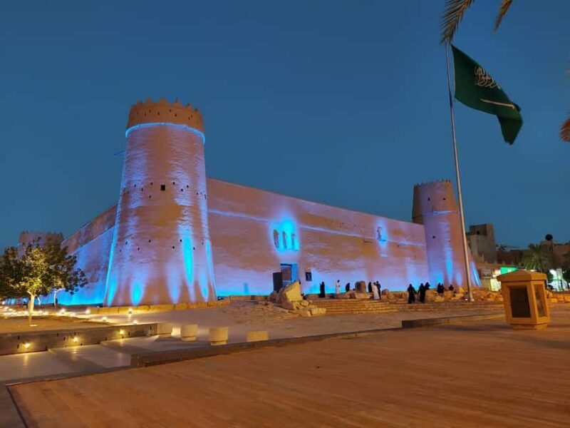 Half Day in Riyadh, Almasmak, National Museum, Kingdom Tower - Key Points