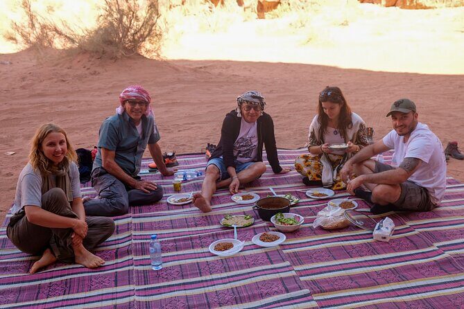 Half day Jeep Tour with Camel Ride and overnight in Camp (All Meals incl.) - Who Will Love This Experience?