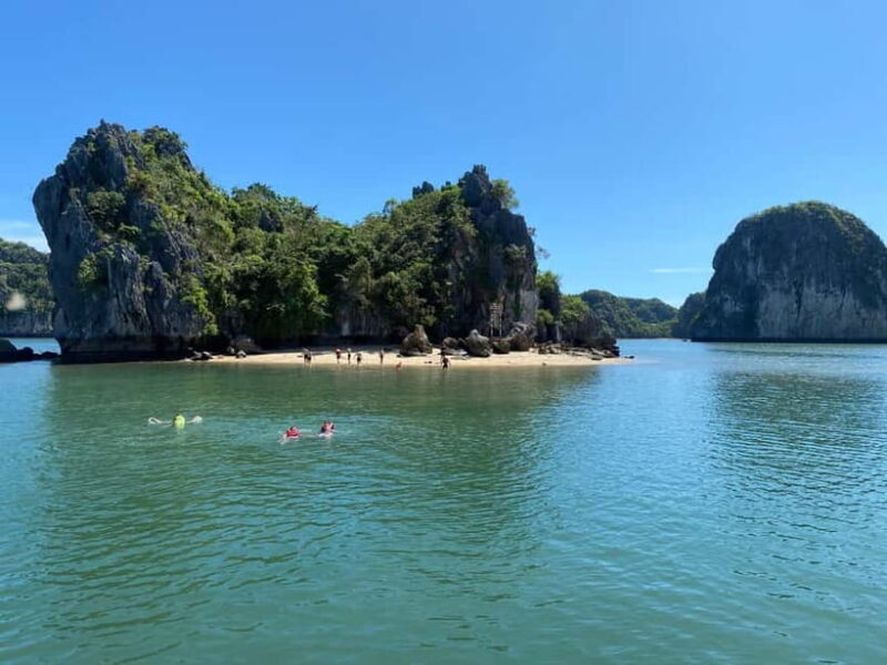 Half day Lan Ha Bay : Boat Trip , Kayaking,Snorkel - Logistics and Value